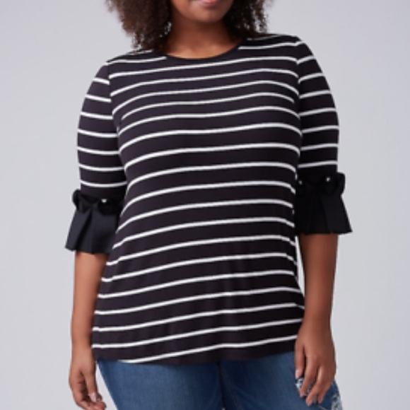 Lane Bryant Tops - Lane Bryant Origami Sleeve Top SZ 14/16 NWOT